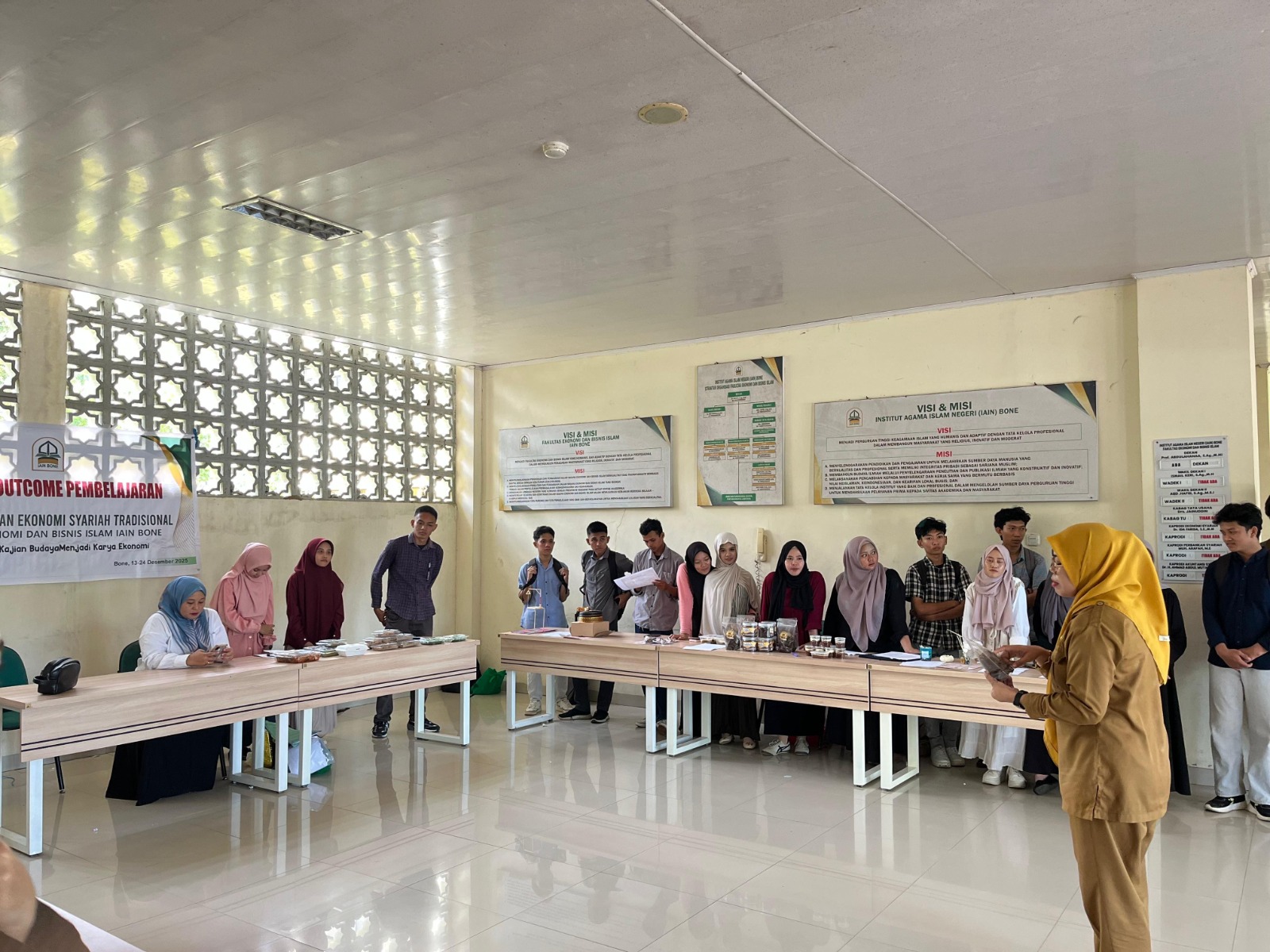 Pameran Outcome Pembelajaran MK Budaya Lokal dan Ekonomi Tradisional